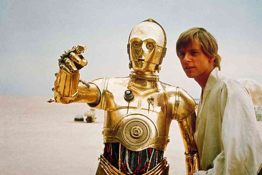 Mark Hamill Fan-Casts a Young Luke Skywalker — GeekTyrant