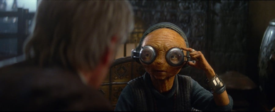 Star Wars: The Last Jedi Photos: Which Secrets Are Revealed