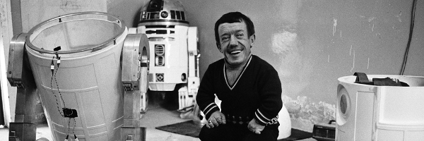 Kenny Baker with R2 costumes