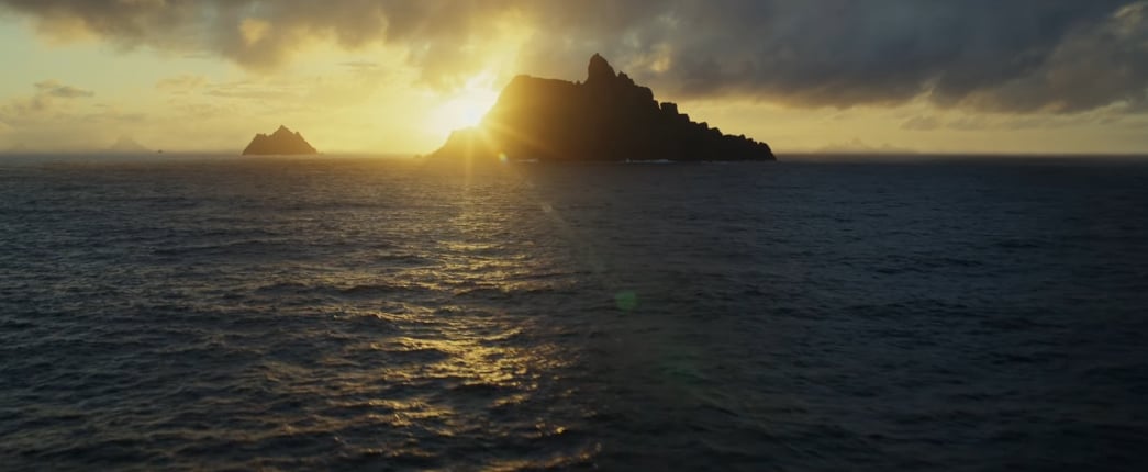 REVIEW: The Last Jedi still entertaining despite questionable plot choices — The Downey Patriot