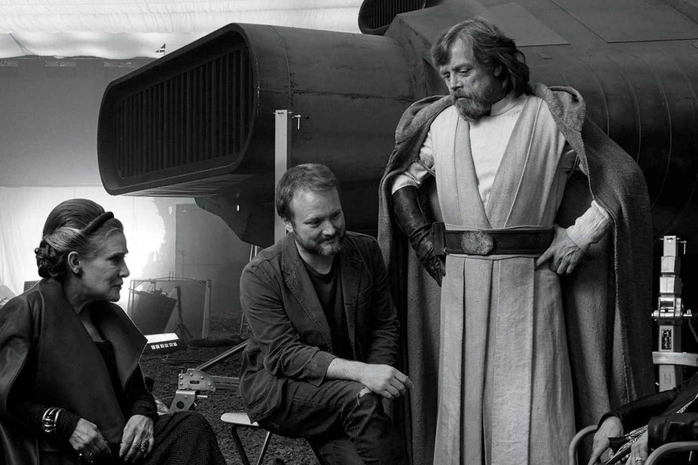 Rian Johnson Looks Back on 'The Last Jedi', Mark Hamill's Reaction to the  Movie, Carrie Fisher's Passing, and More - Star Wars News Net