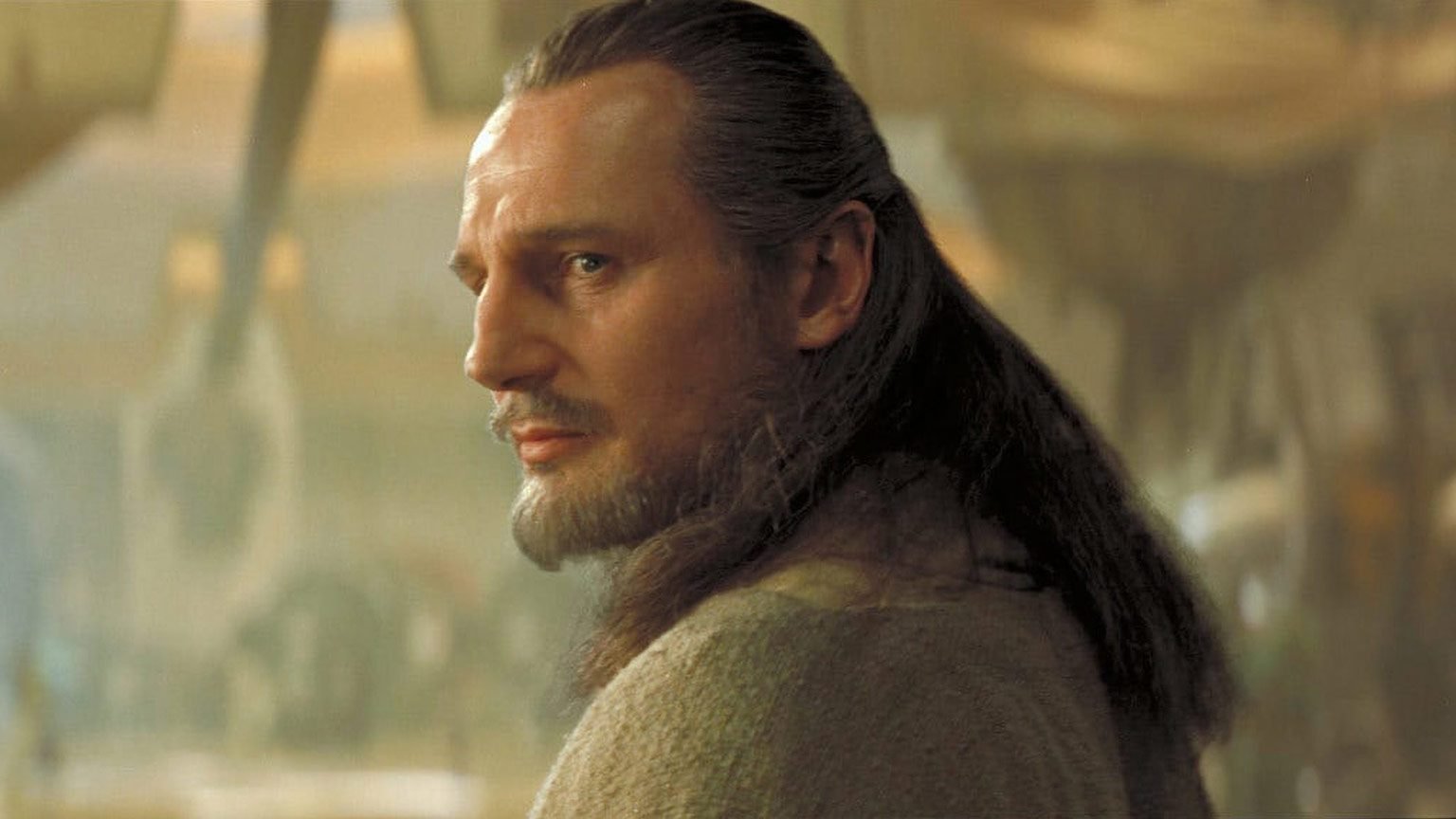 Qui-Gon Jinn Isn't the Hero of The Phantom Menace -- He's a Fascinating  Failure