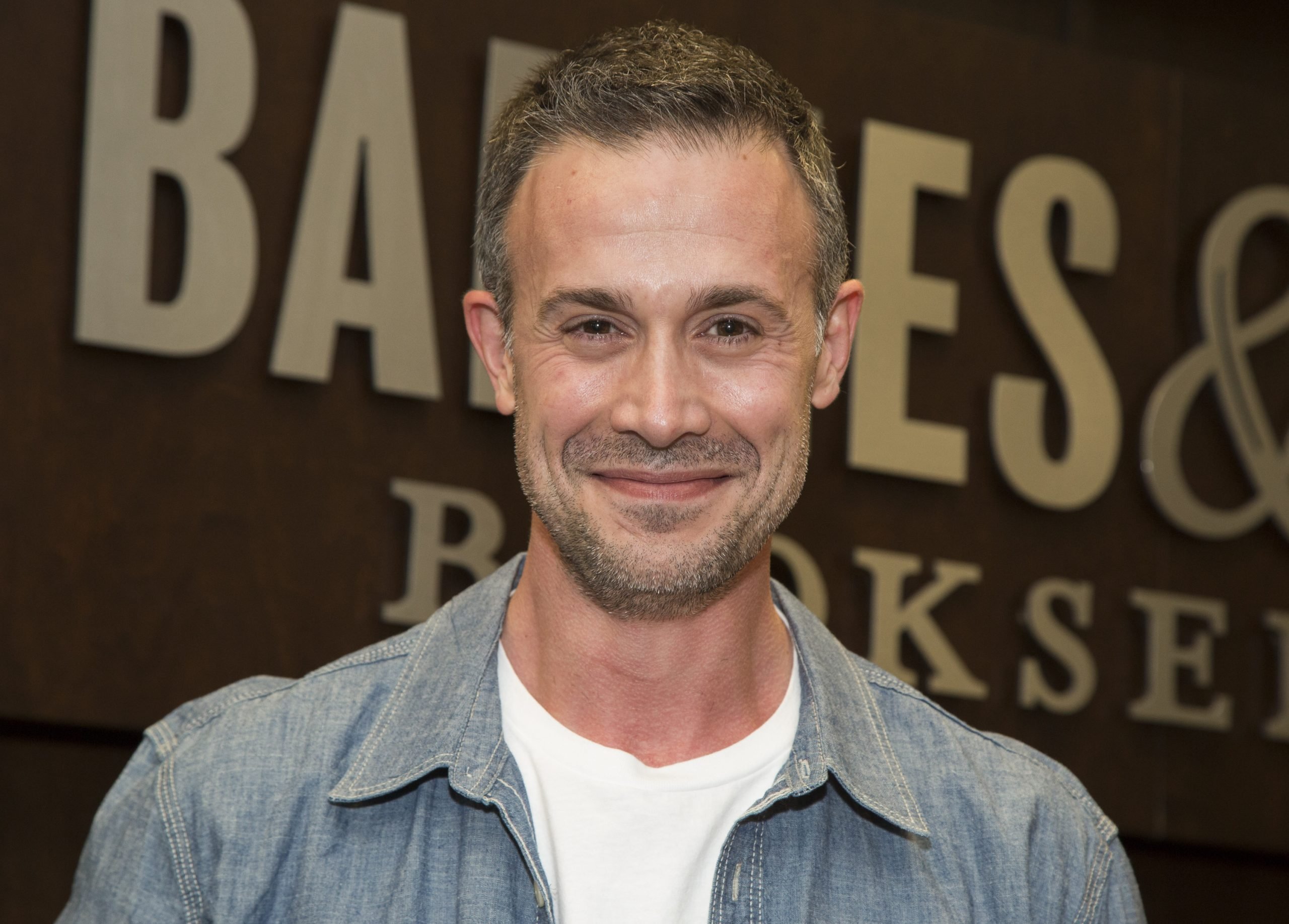 Freddie Prinze Jr. Says He Is Done Playing Kanan Jarrus - Star Wars News Net