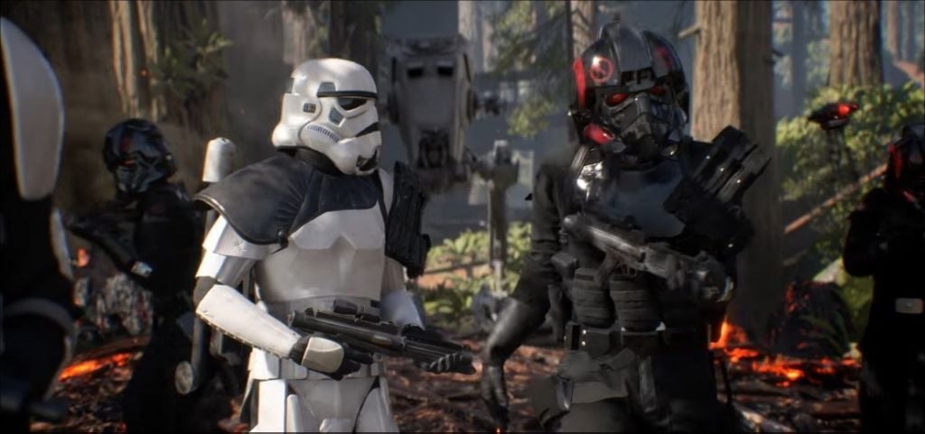 Iden Versio delivering orders on Endor